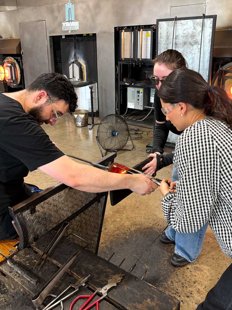 Glass blowing workshop - Understanding craftsmanship at Dallas Glass Art